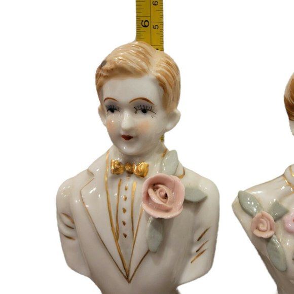 Vintage Bone China Flower Couple Figurines Hand Painted w Gold Accents Set of 2 - Picture 9 of 11